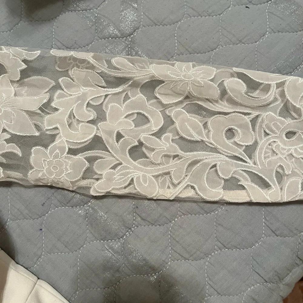 ELIZA J~IVORY JUMPSUIT~NWT~12 - Picture 9 of 16
